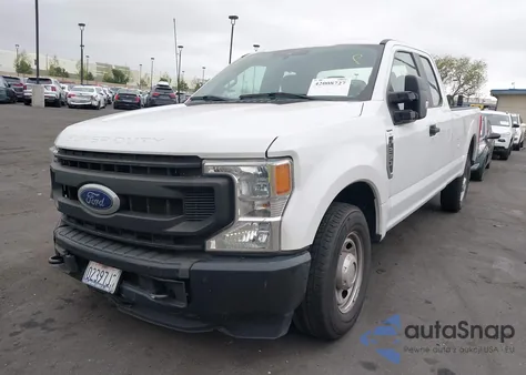 2022 Ford F-250 Xl z USA, uszkodzony, nr VIN 1FT7X2A63NEC64915